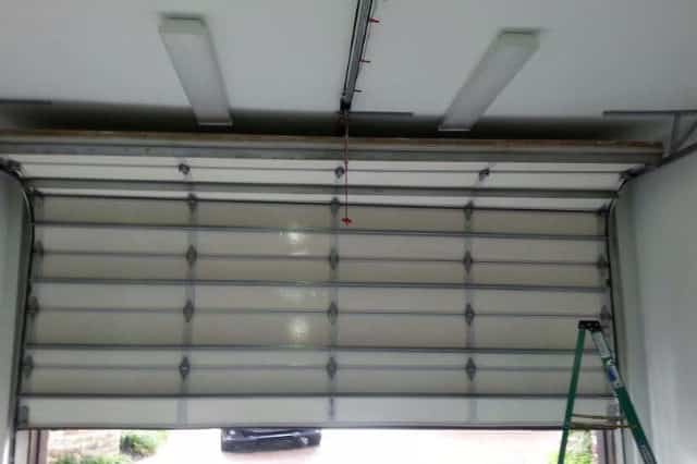 PECAN GROVE / RICHMOND GARAGE DOOR REPAIR